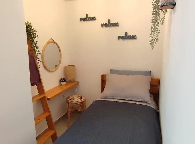 Kalokairini Avra * أرخانجلوس