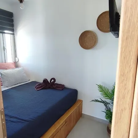 Kalokairini Avra * Archangelos (Rhodes)