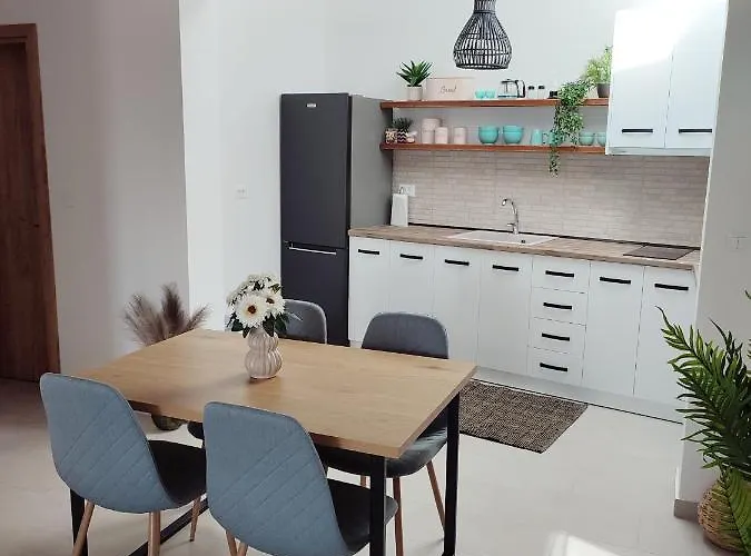 Kalokairini Avra Apartmán *